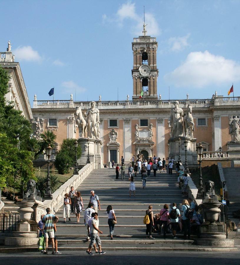 Roma Central Studio Bagian luar foto