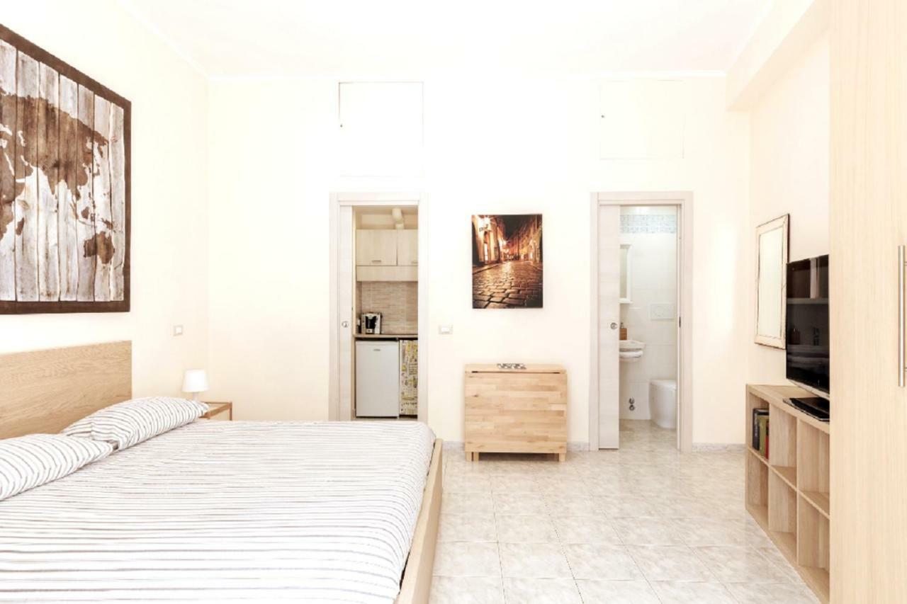 Roma Central Studio Bagian luar foto
